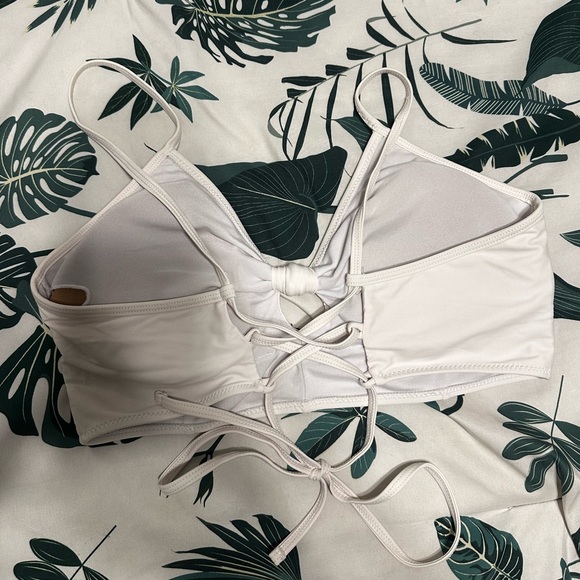 SWIM TOP - Picture 2 of 2